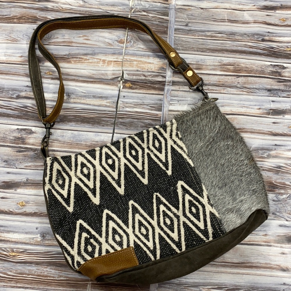 Myra Bag- HHS3700